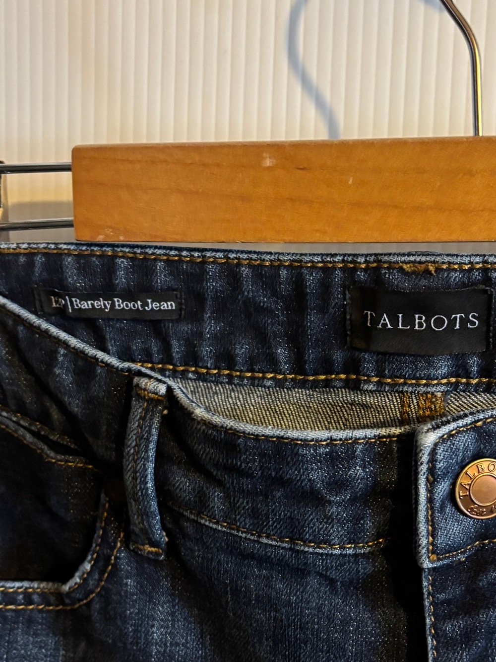 Talbots Dark Indigo Straight Leg Jeans - Classic Wash - Picture 2 of 6